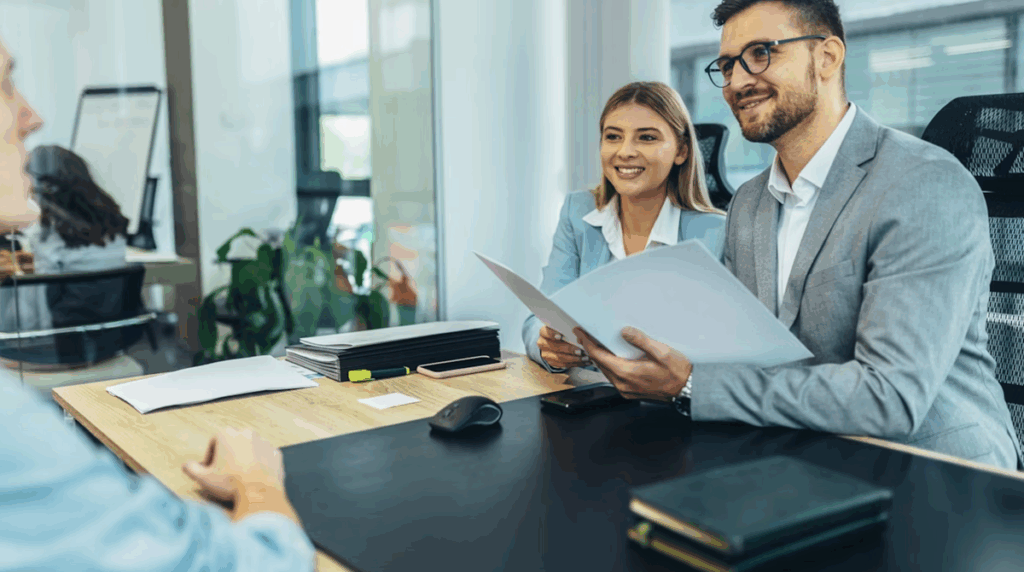 7 Perbedaan Portfolio dan CV